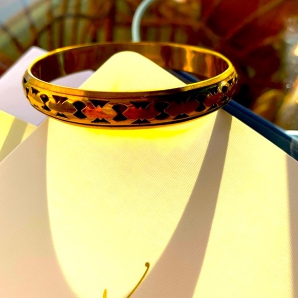 70’s Vintage Gold Tinged Brass Alloy Cutout Bracelet - Picture 9 of 17